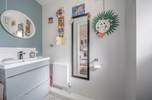 Ground floor cloakroom- click for photo gallery